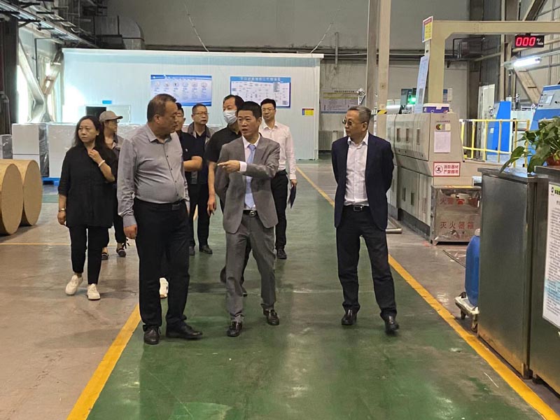 新疆金葉科技公司董事會(huì)、股東會(huì)、監(jiān)事會(huì)等系列會(huì)議成功召開(kāi)