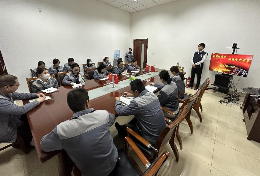 多項措施有效并舉 用實際行動切實筑牢企業(yè)安全生產防線 金葉科教集團深入開展2024年安全管理專項行動之煙配產業(yè)篇 多項措施有效并舉 用實際行動切實筑牢企業(yè)安全生產防線 金葉科教集團深入開展2024年安全管理專項行動之煙配產業(yè)篇