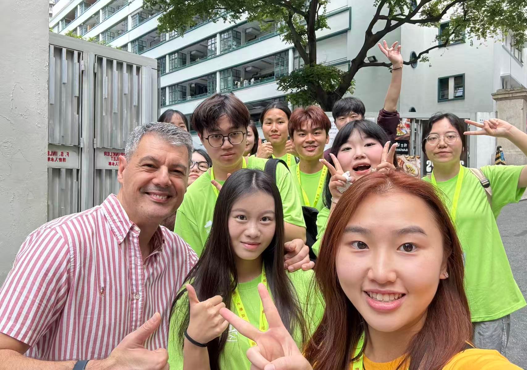 以青春之光 筑家國夢想 集團兩校師生代表赴香港參加2025青年夢想家交流營活動